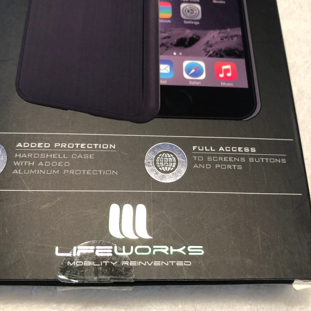 Phone case - Picture 3 of 4
